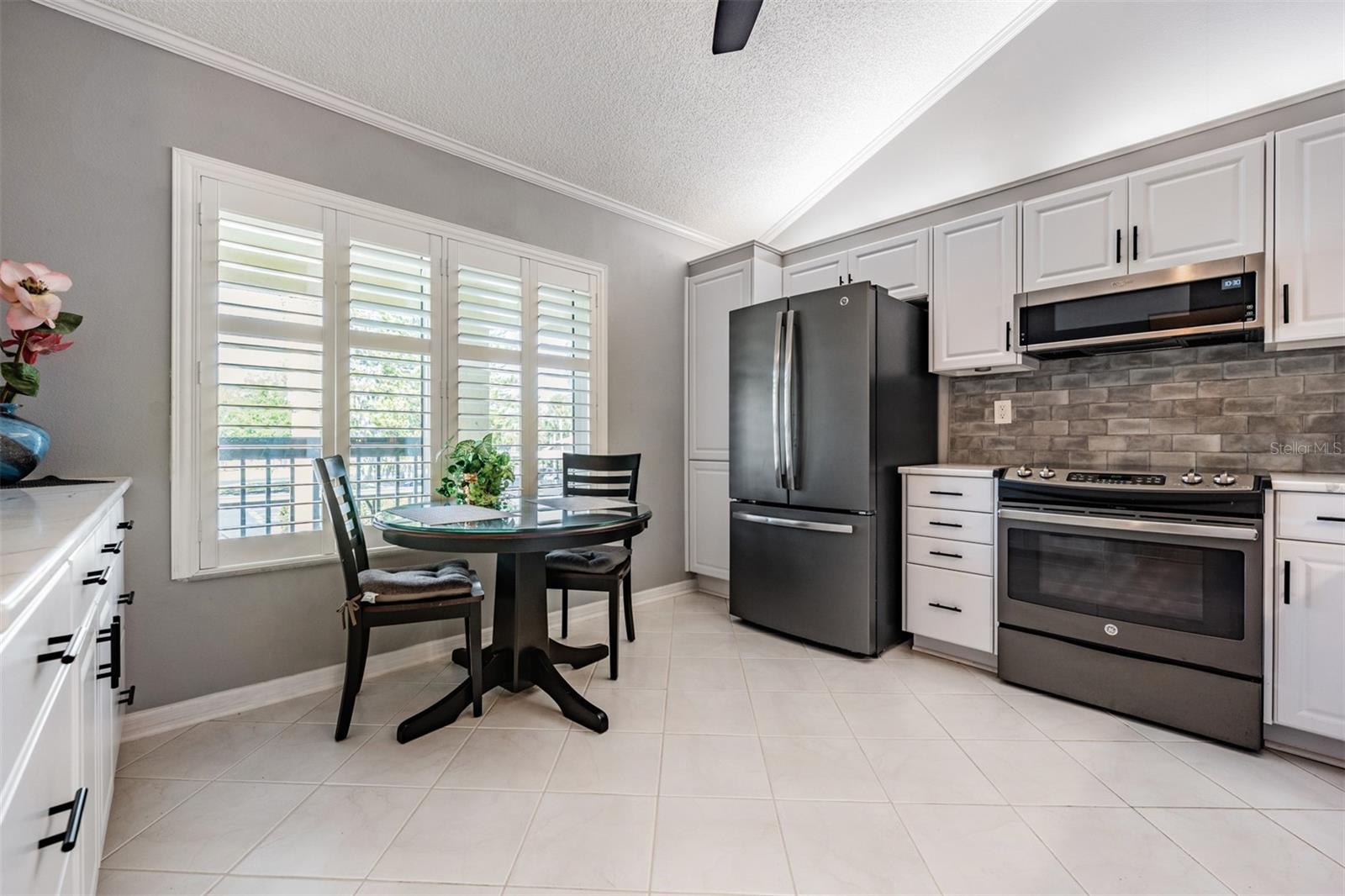 1801 E LAKE RD #6J, PALM HARBOR, FL, 34685