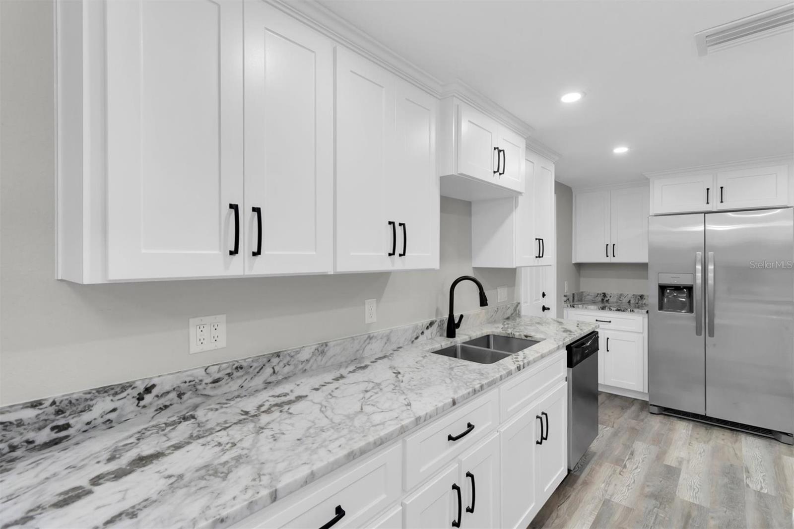 6111 11TH AVE, NEW PORT RICHEY, FL, 34653