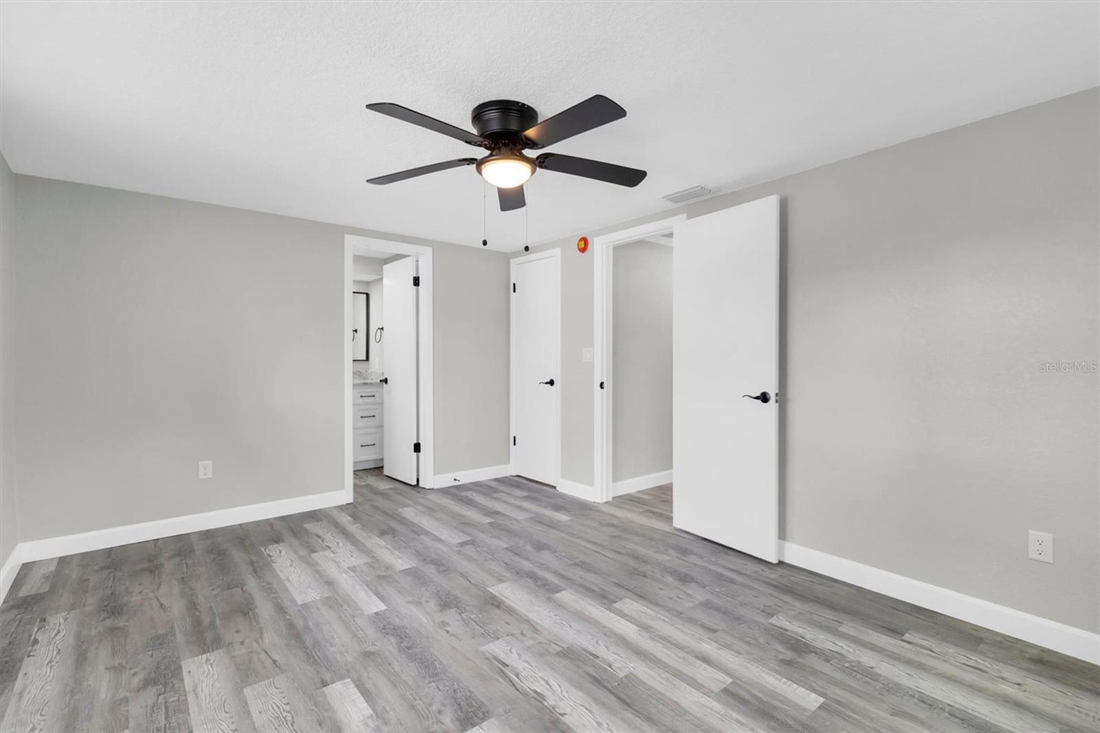 6111 11TH AVE, NEW PORT RICHEY, FL, 34653