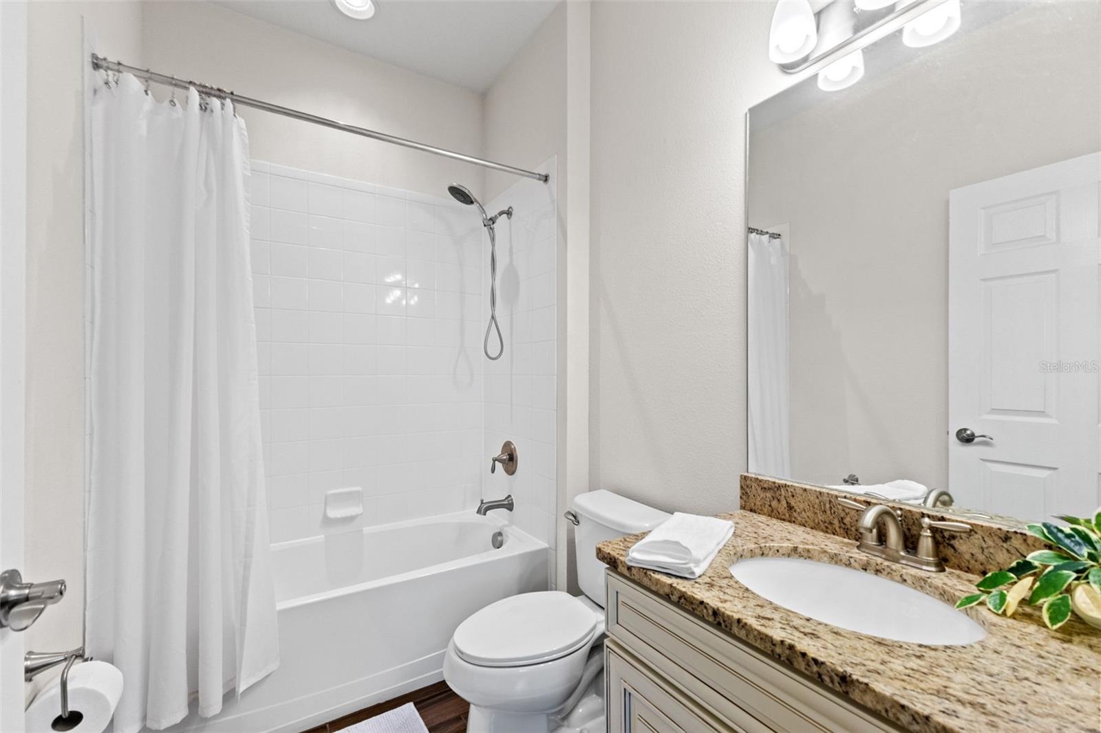 6918 MAKERS WAY, APOLLO BEACH, FL, 33572