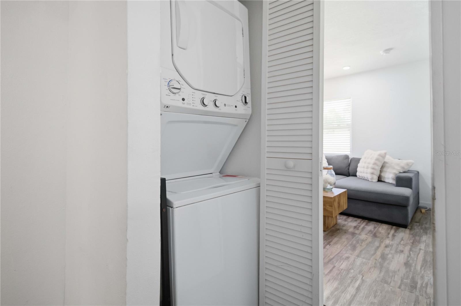 2565 BROWNING ST, SARASOTA, FL, 34237