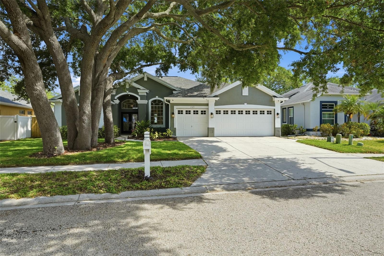 1725 RIVER WATCH BLVD, TARPON SPRINGS, FL, 34689