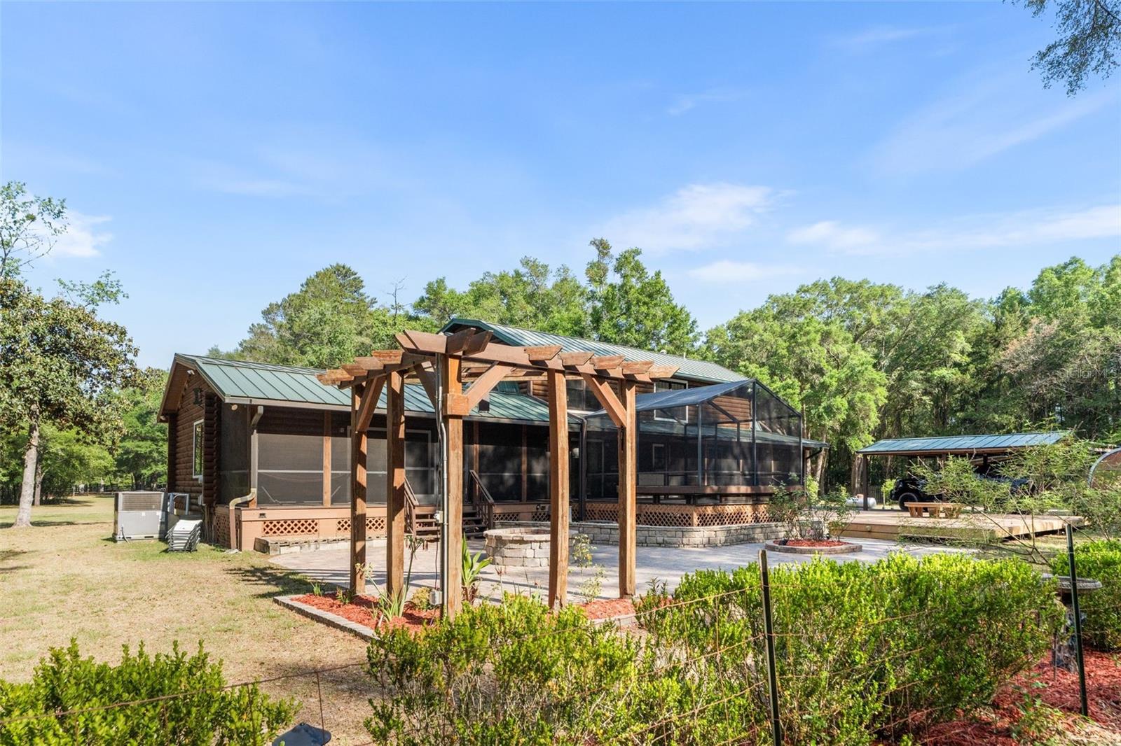 1114 SW 143RD ST, NEWBERRY, FL, 32669