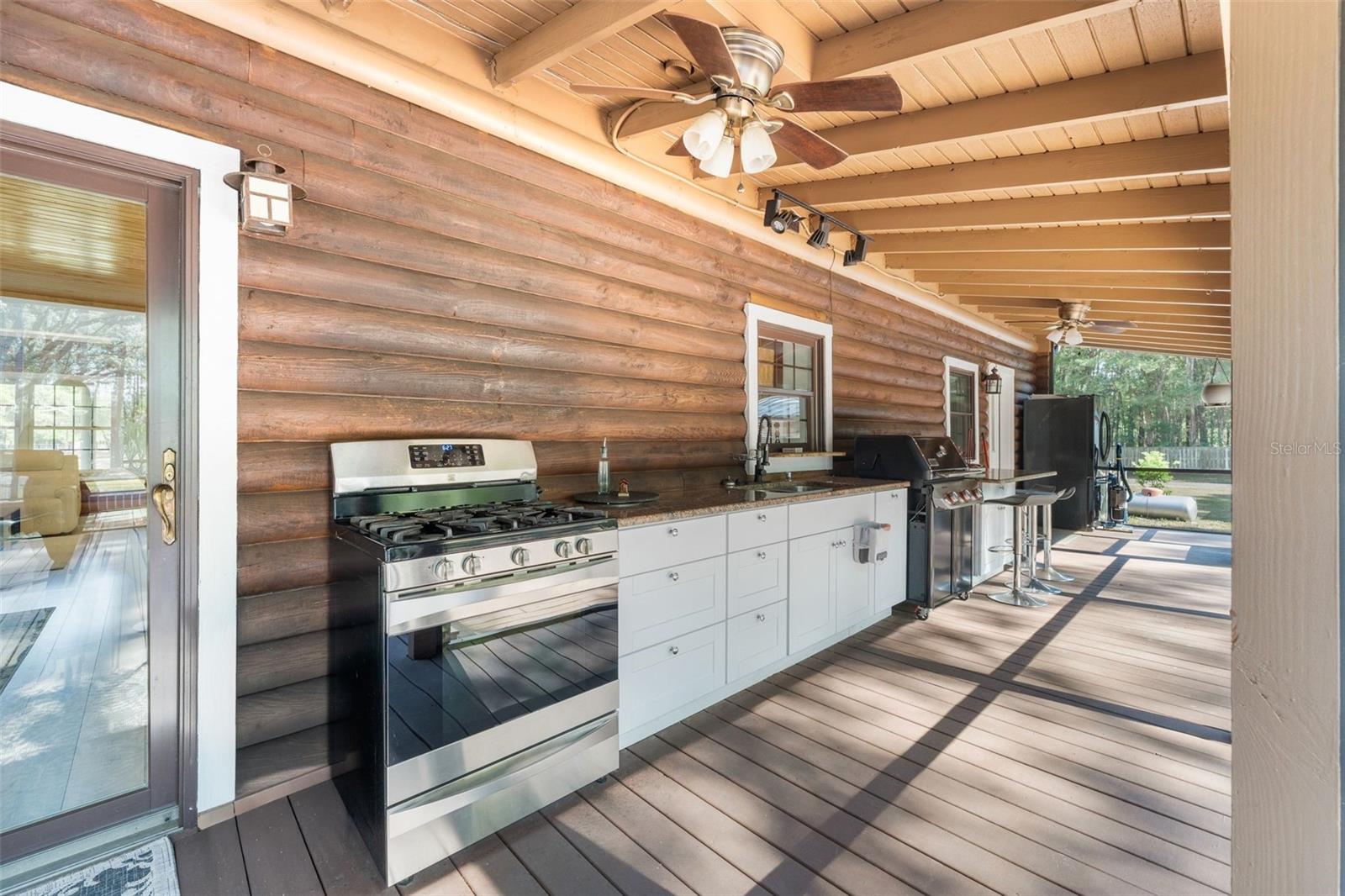 1114 SW 143RD ST, NEWBERRY, FL, 32669