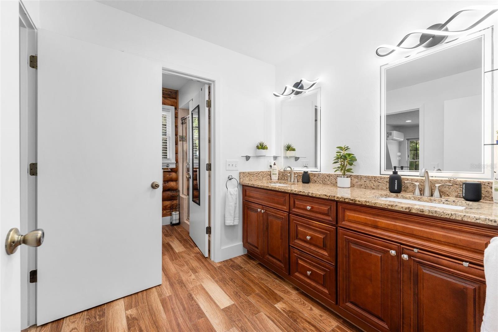 1114 SW 143RD ST, NEWBERRY, FL, 32669