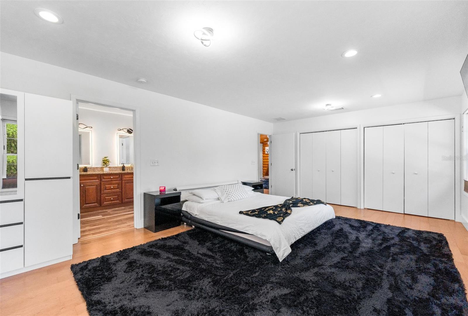 1114 SW 143RD ST, NEWBERRY, FL, 32669