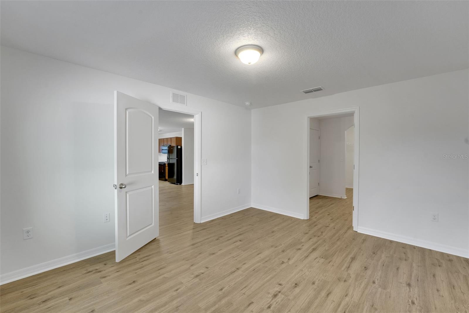 2659 ROTHERHAM RD, TAVARES, FL, 32778