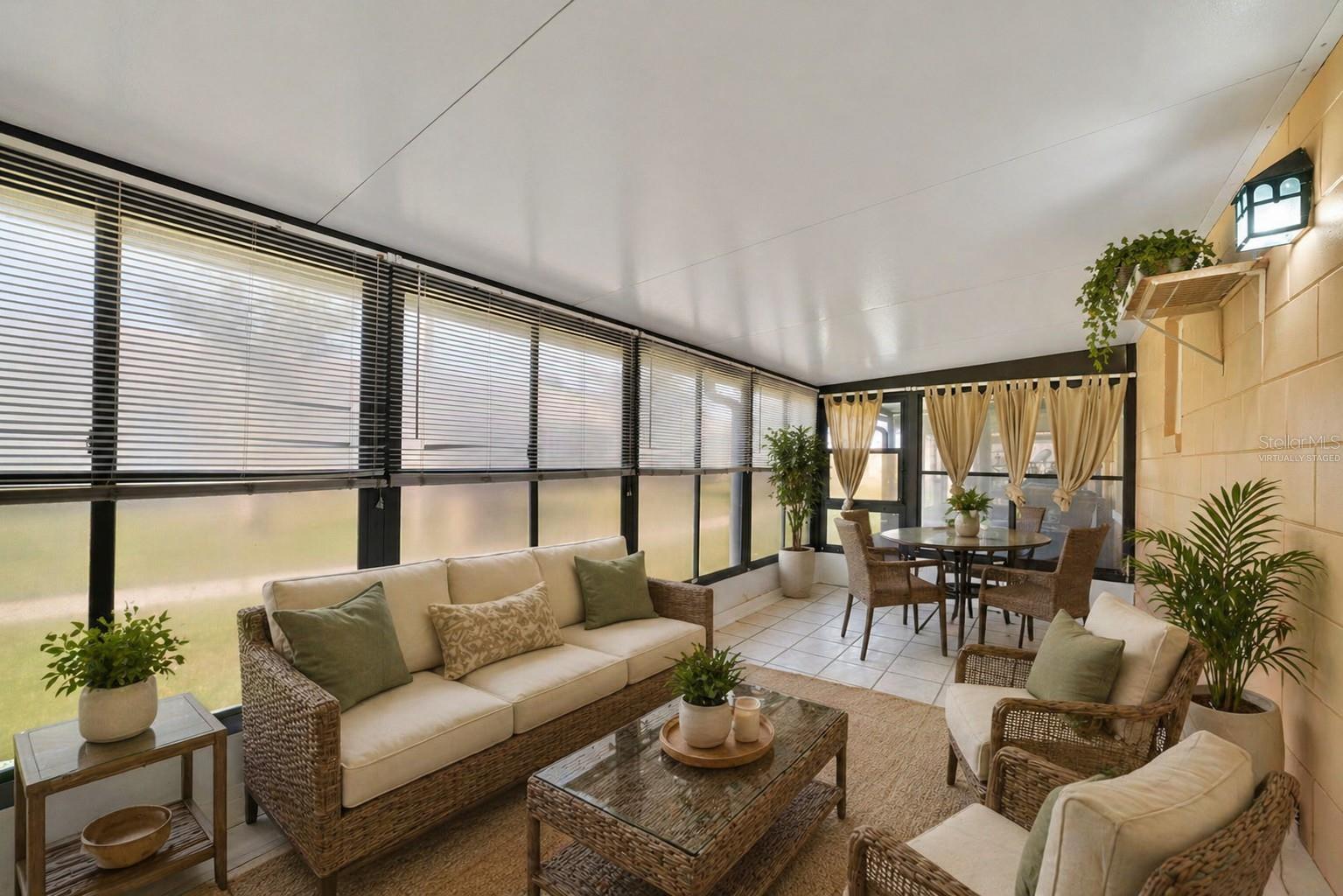 67 E COUNTRY COVE WAY, KISSIMMEE, FL, 34743