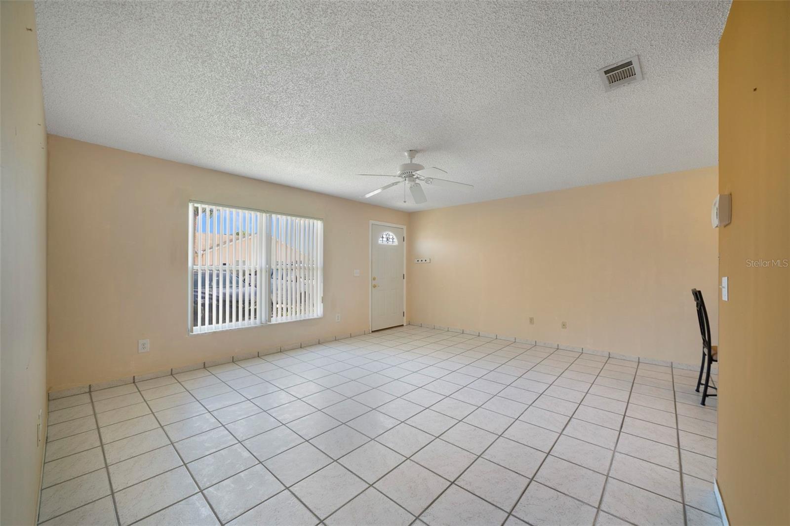 67 E COUNTRY COVE WAY, KISSIMMEE, FL, 34743