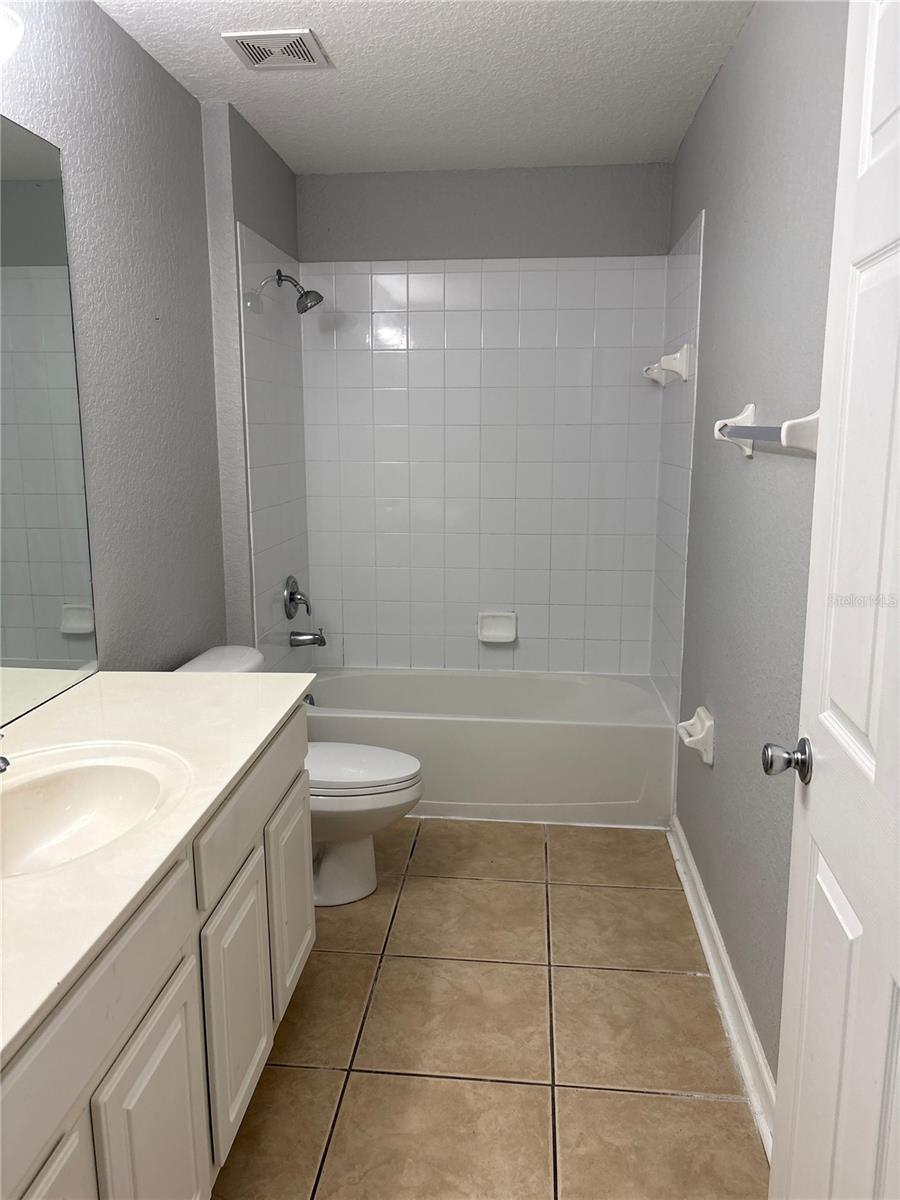 2253 MEADOW OAK CIR, KISSIMMEE, FL, 34746