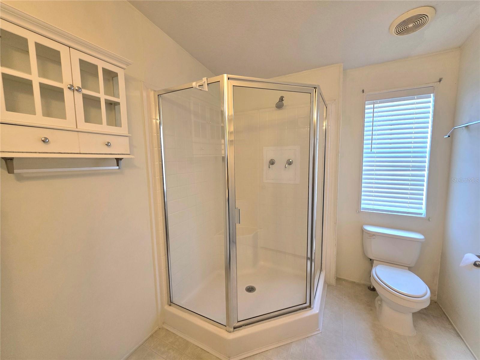 37251 LOIS AVE, ZEPHYRHILLS, FL, 33542