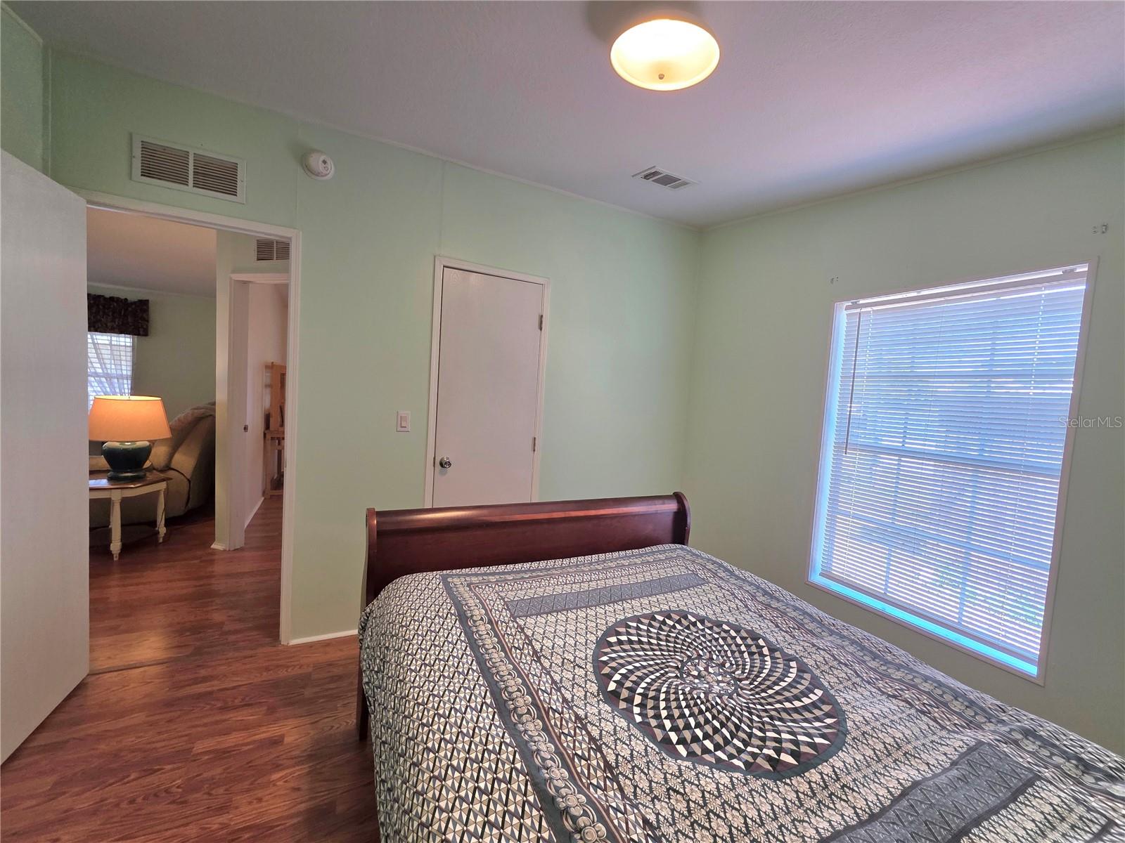 37251 LOIS AVE, ZEPHYRHILLS, FL, 33542