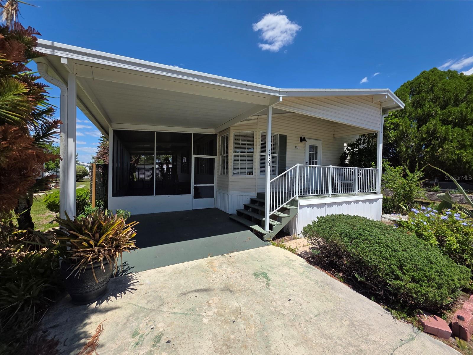 37251 LOIS AVE, ZEPHYRHILLS, FL, 33542