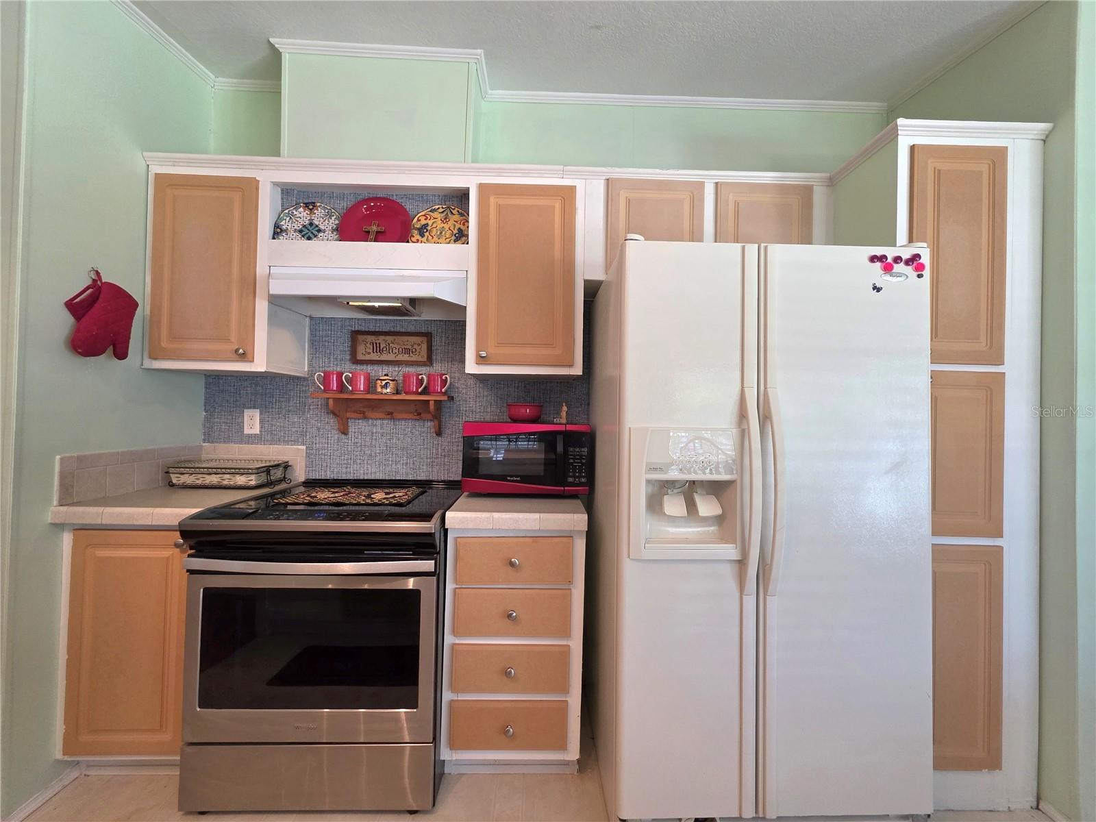 37251 LOIS AVE, ZEPHYRHILLS, FL, 33542