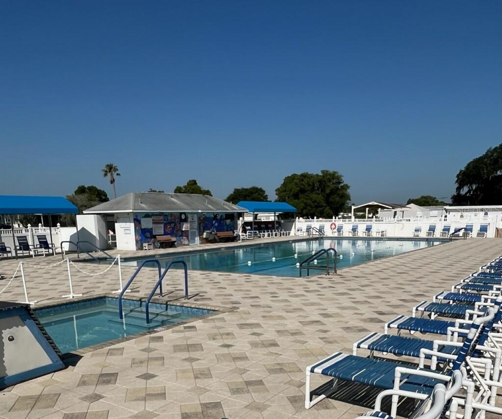 37251 LOIS AVE, ZEPHYRHILLS, FL, 33542