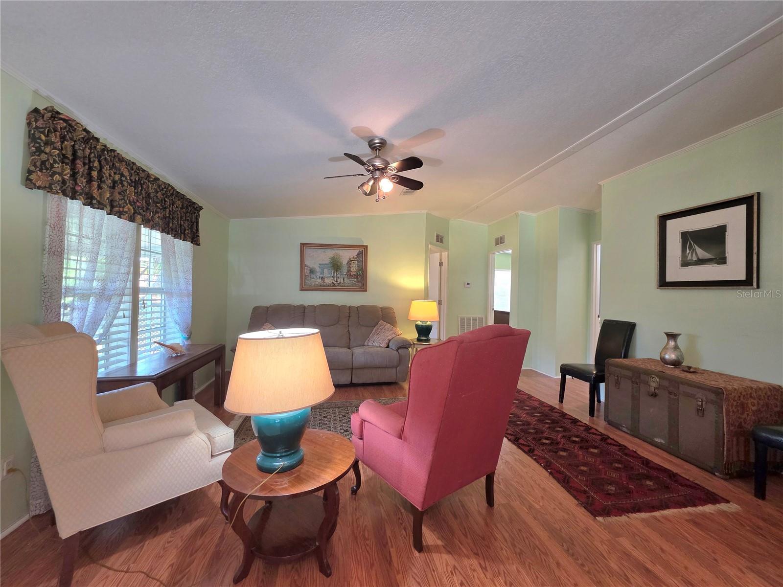 37251 LOIS AVE, ZEPHYRHILLS, FL, 33542