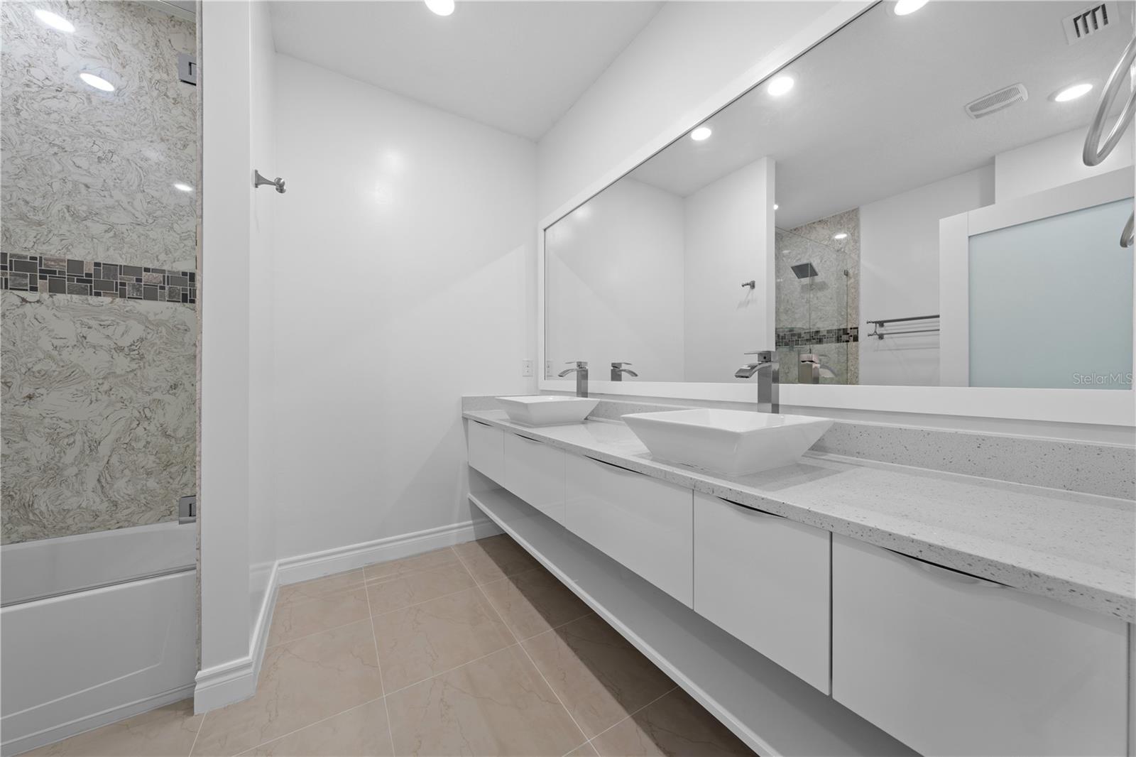 1935 GREENBRIAR TER, DAVENPORT, FL, 33837