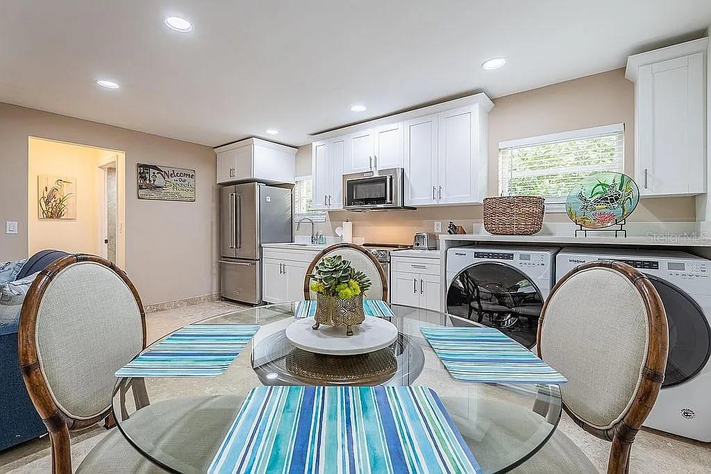 2630 N BEACH RD, ENGLEWOOD, FL, 34223