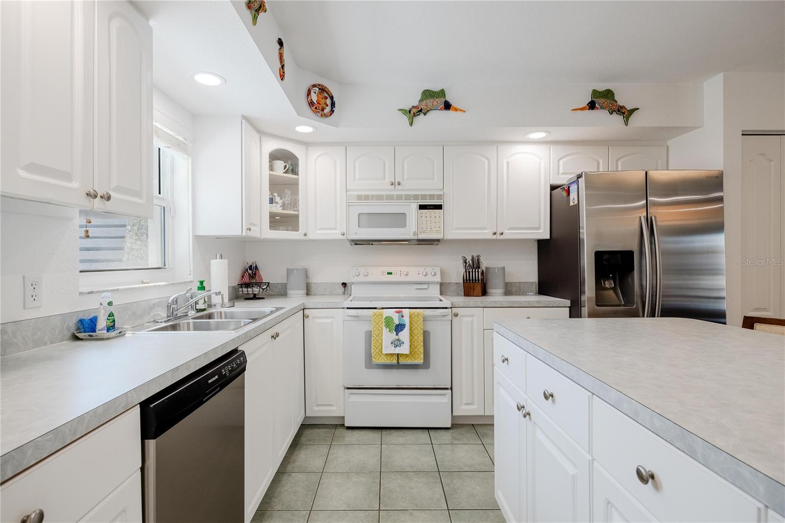 2630 N BEACH RD, ENGLEWOOD, FL, 34223