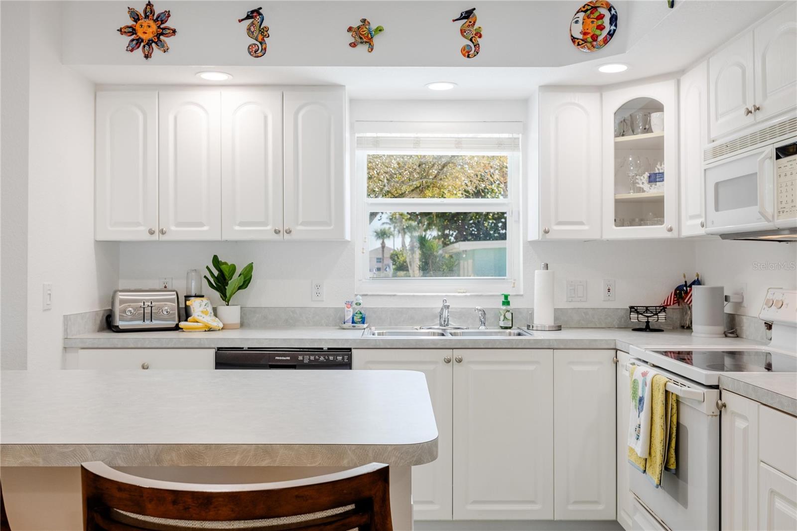 2630 N BEACH RD, ENGLEWOOD, FL, 34223