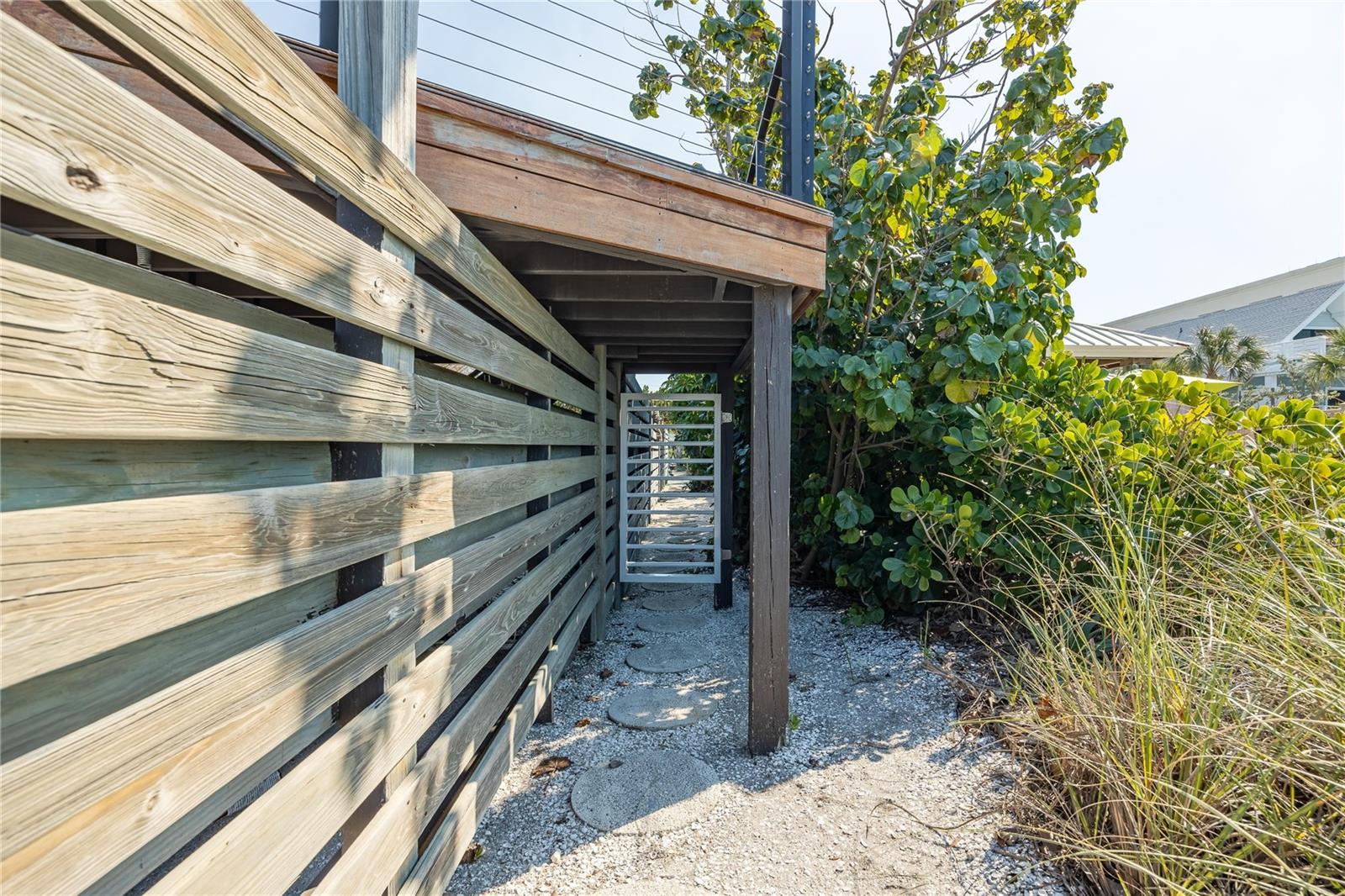 2630 N BEACH RD, ENGLEWOOD, FL, 34223