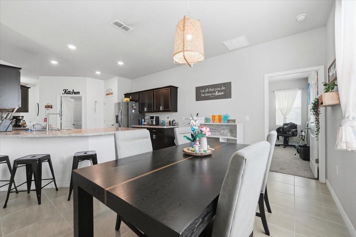 219 MAPLE DR, KISSIMMEE, FL, 34759