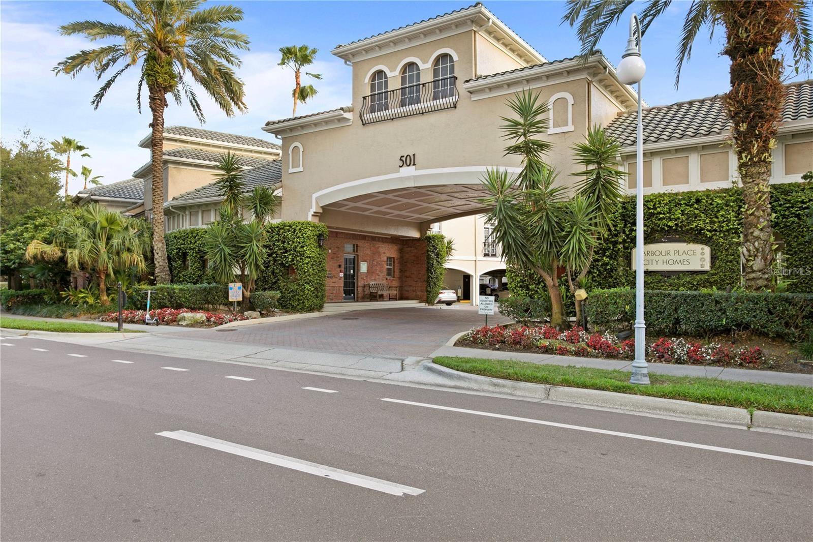 501 KNIGHTS RUN AVE #2218, TAMPA, FL, 33602