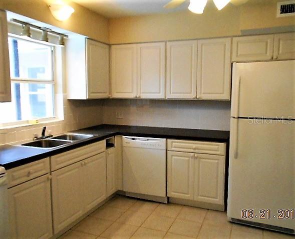 4201 BENSON AVE N, ST PETERSBURG, FL, 33713