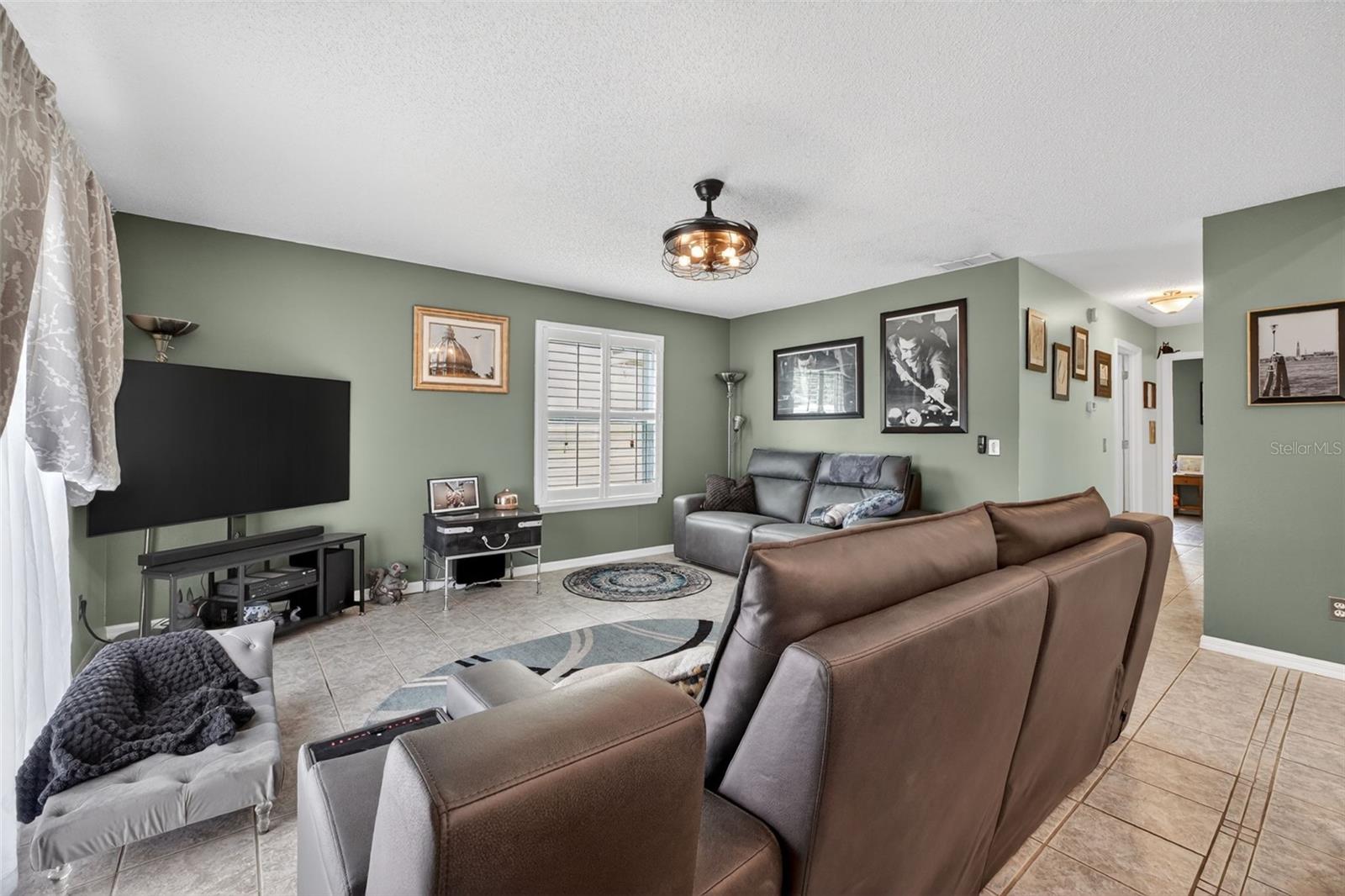 994 SWEETBRIER DR, DELTONA, FL, 32725