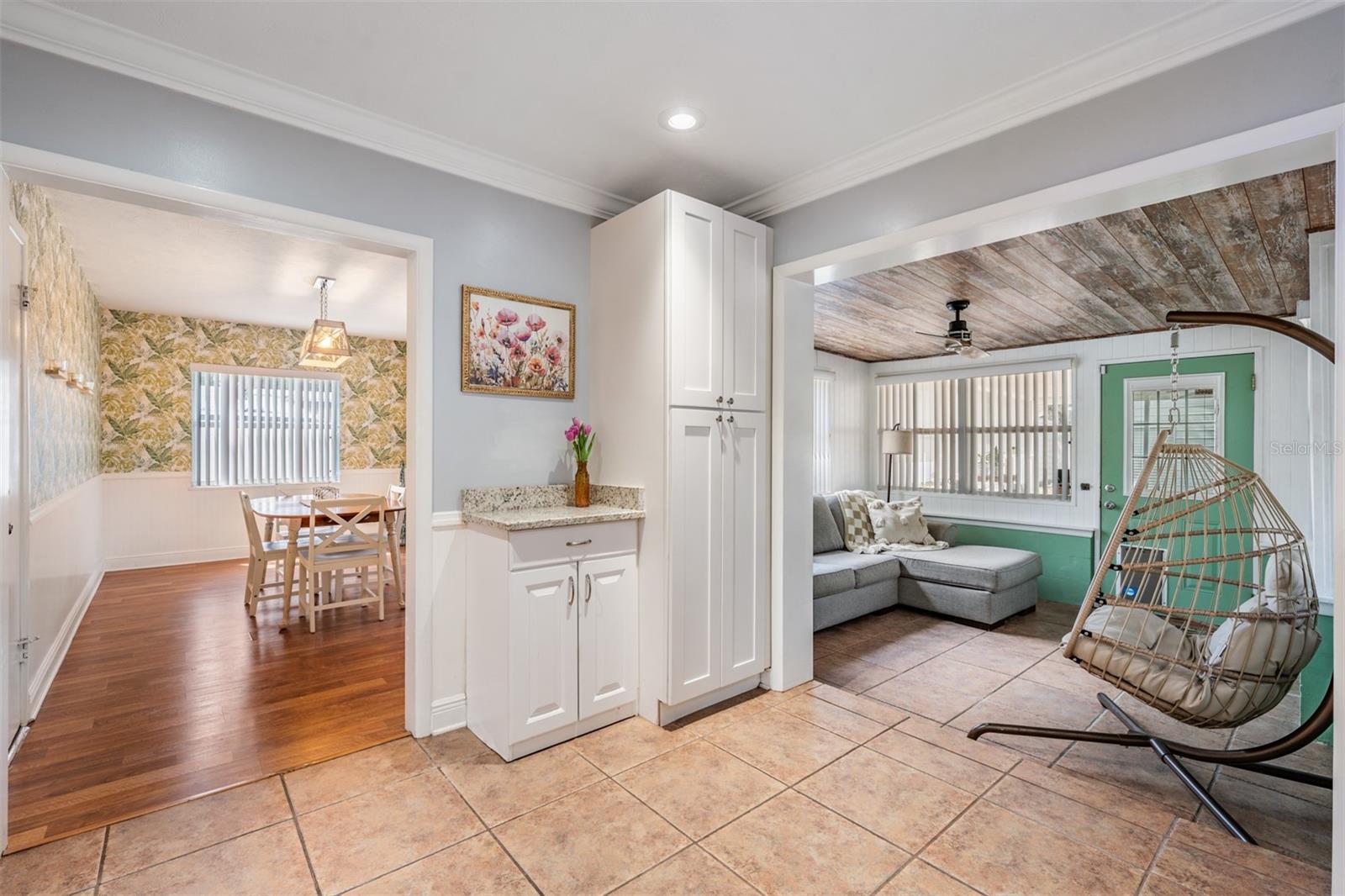 127 CONNIE AVE, TAMPA, FL, 33613