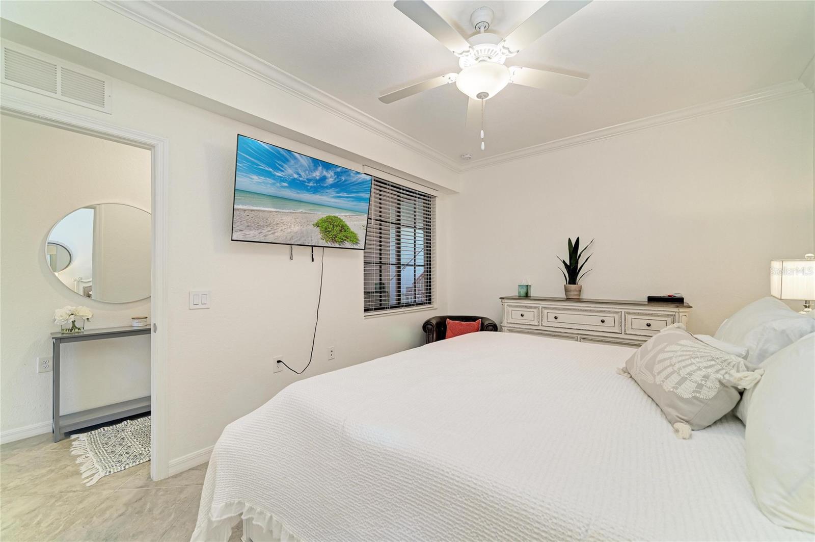 17520 GAWTHROP DR #202, LAKEWOOD RANCH, FL, 34211