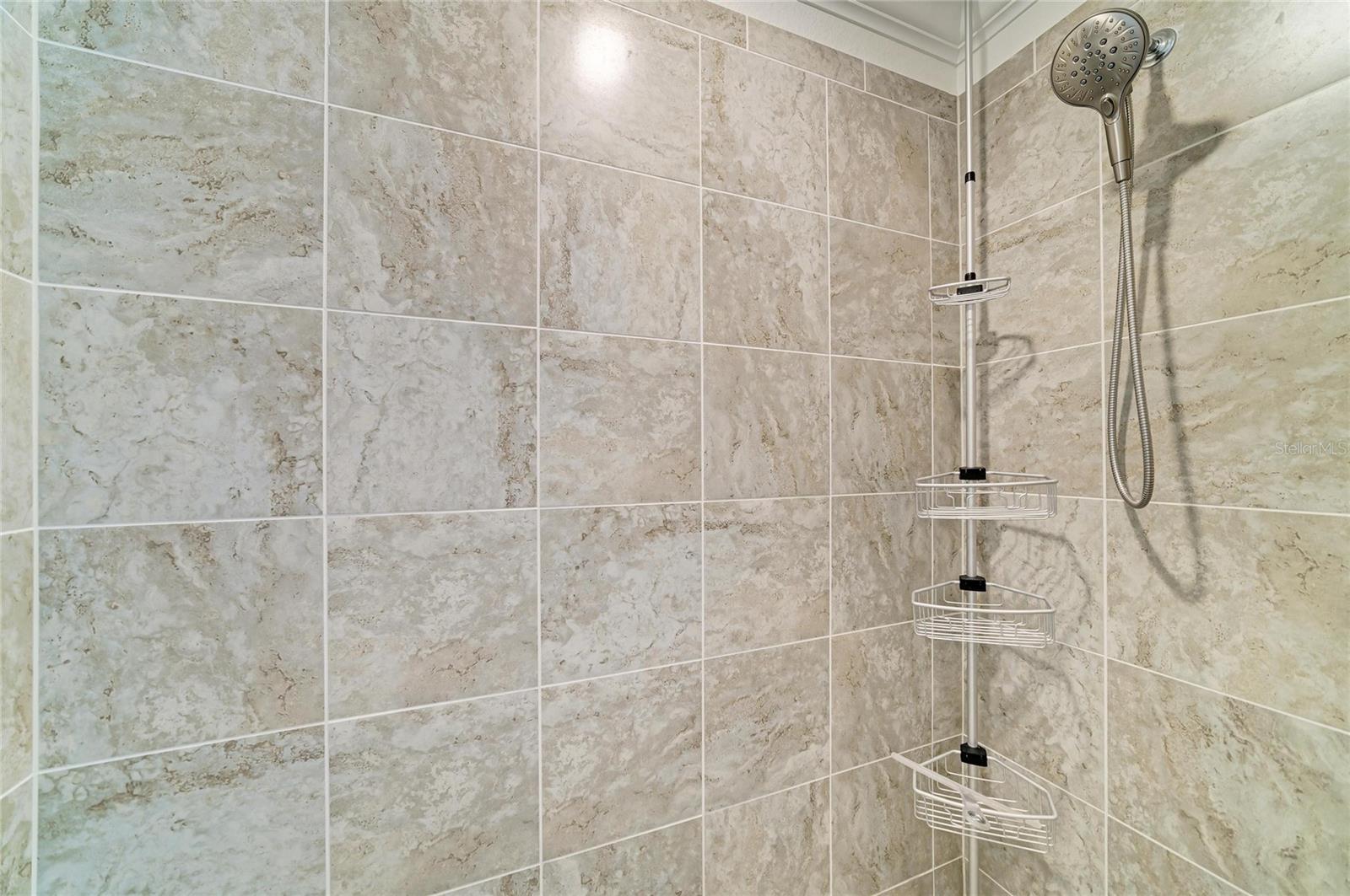 17520 GAWTHROP DR #202, LAKEWOOD RANCH, FL, 34211