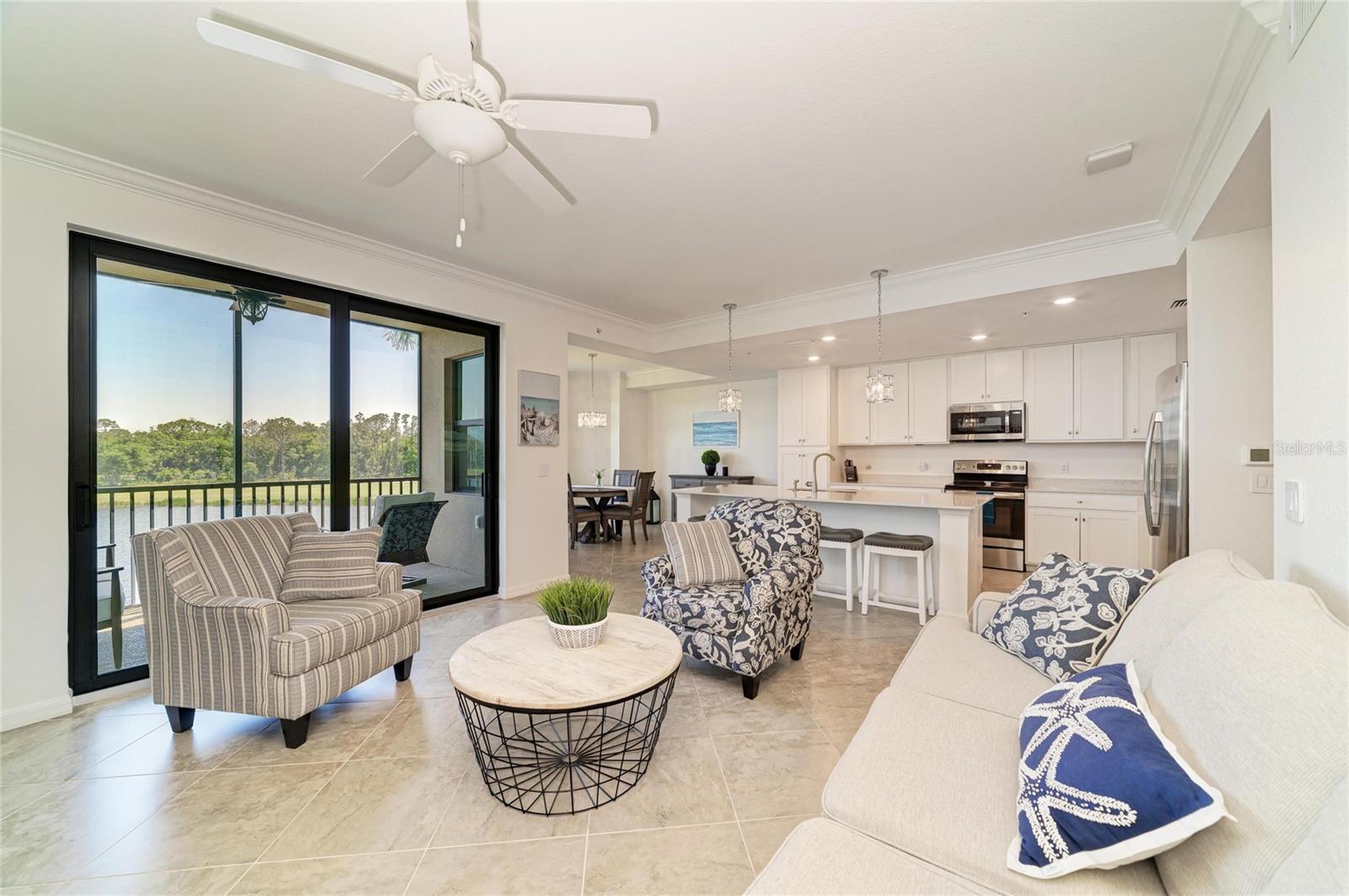 17520 GAWTHROP DR #202, LAKEWOOD RANCH, FL, 34211