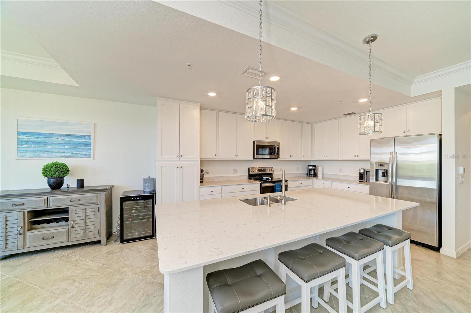 17520 GAWTHROP DR #202, LAKEWOOD RANCH, FL, 34211