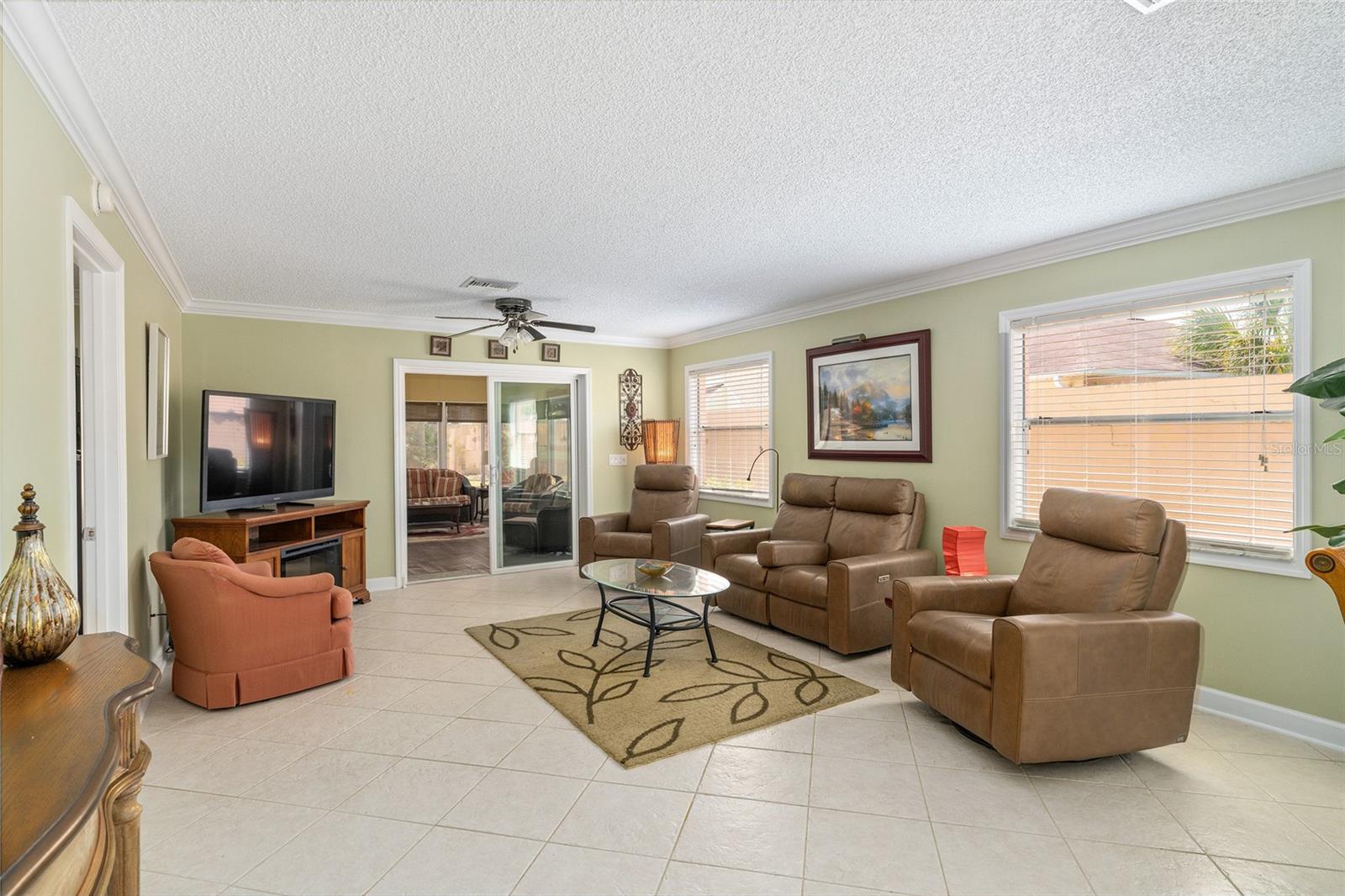 966 AVALON AVE, THE VILLAGES, FL, 32159