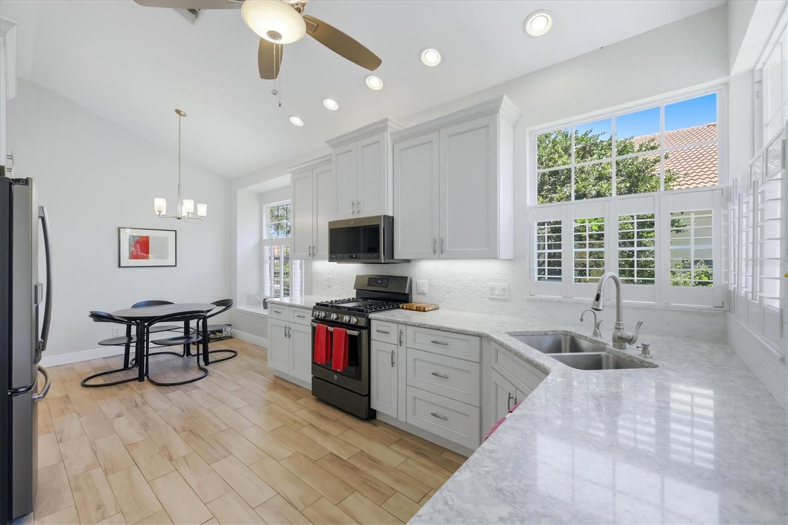 7316 SAINT GEORGES WAY, UNIVERSITY PARK, FL, 34201