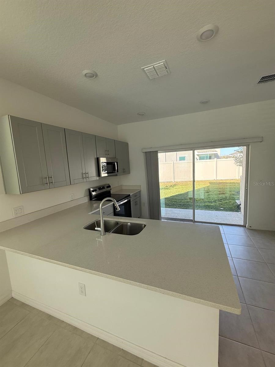 3208 SKYLINE LOOP, KISSIMMEE, FL, 34758