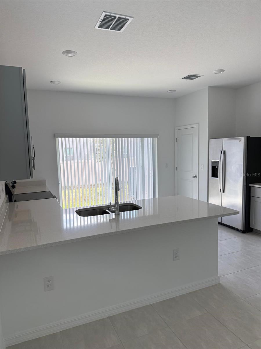 3208 SKYLINE LOOP, KISSIMMEE, FL, 34758