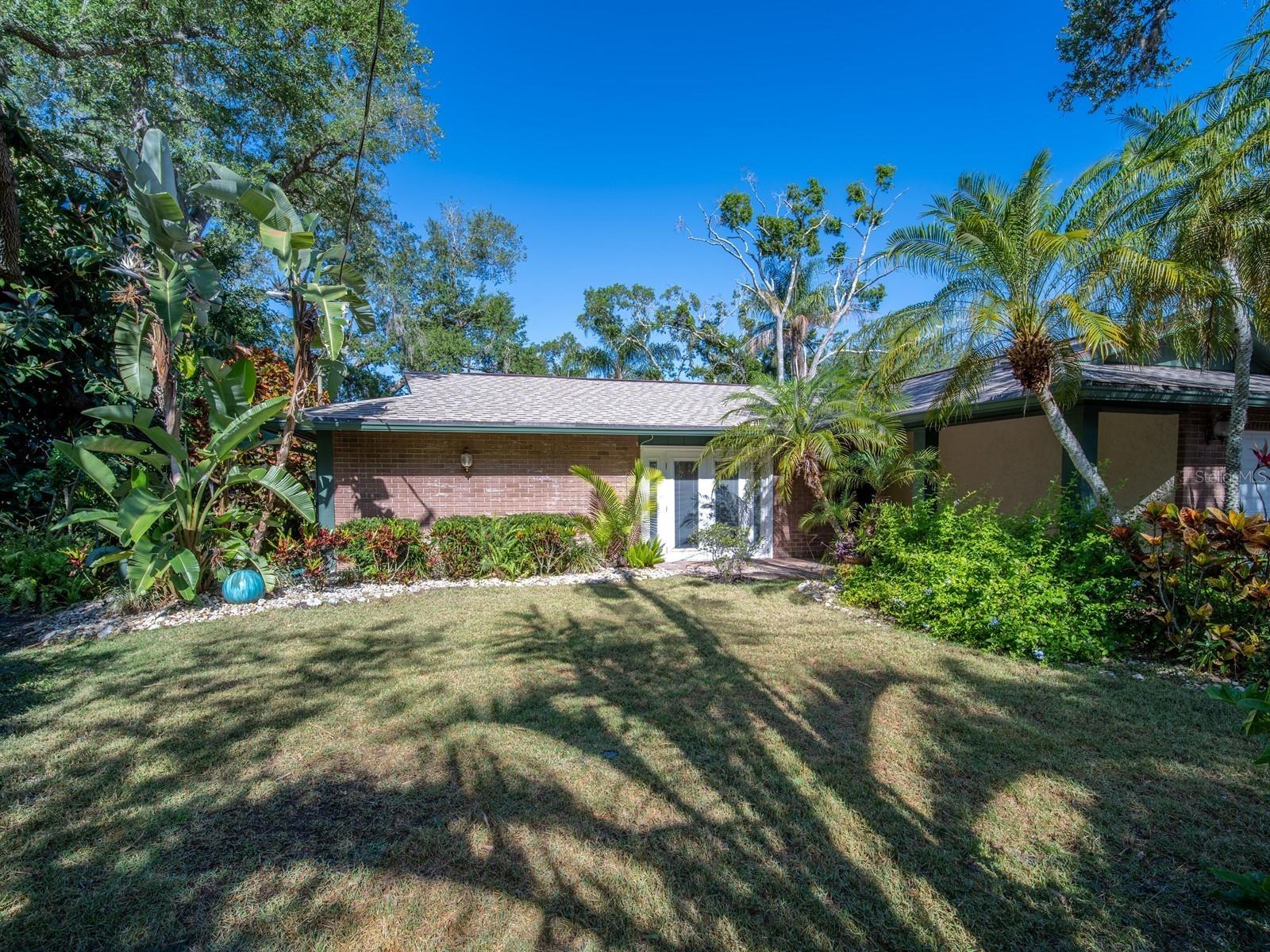 2120 ROBINSON AVE, SARASOTA, FL, 34232