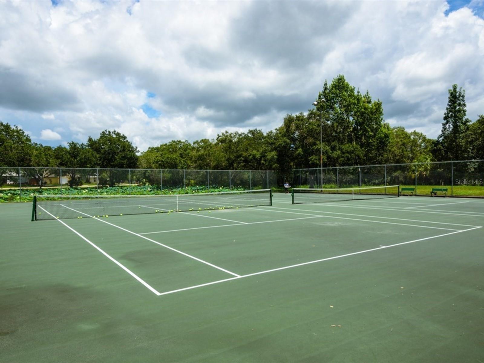 2120 ROBINSON AVE, SARASOTA, FL, 34232