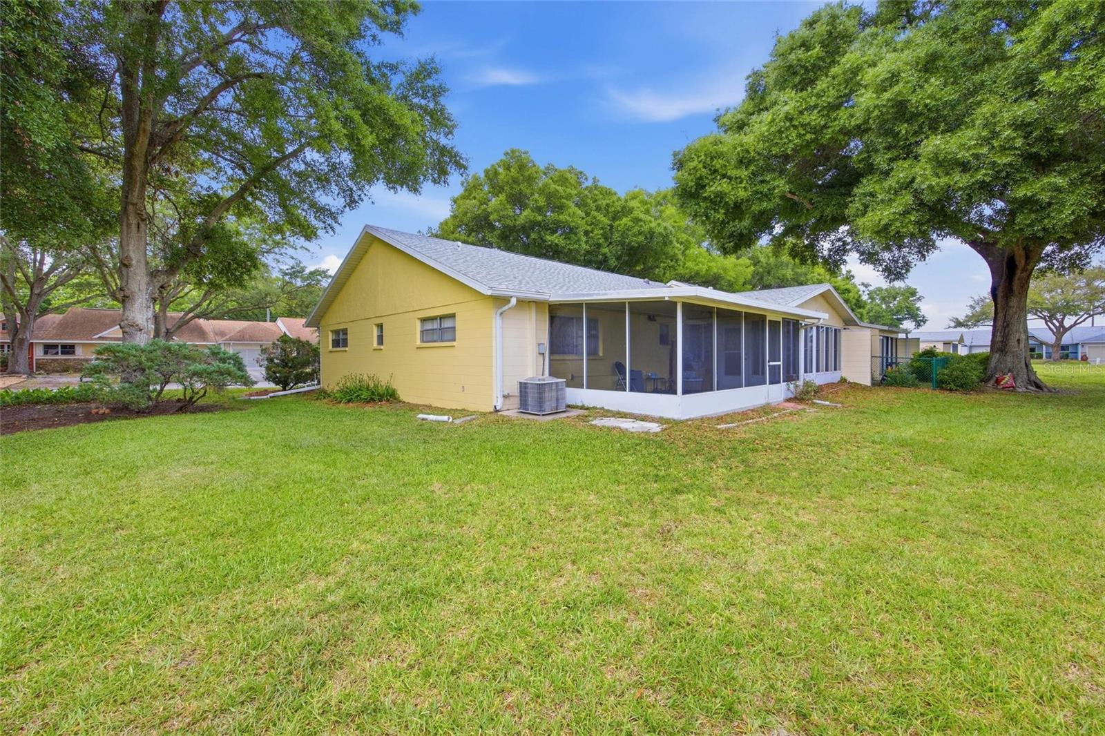 9335 SW 85TH TER #E, OCALA, FL, 34481