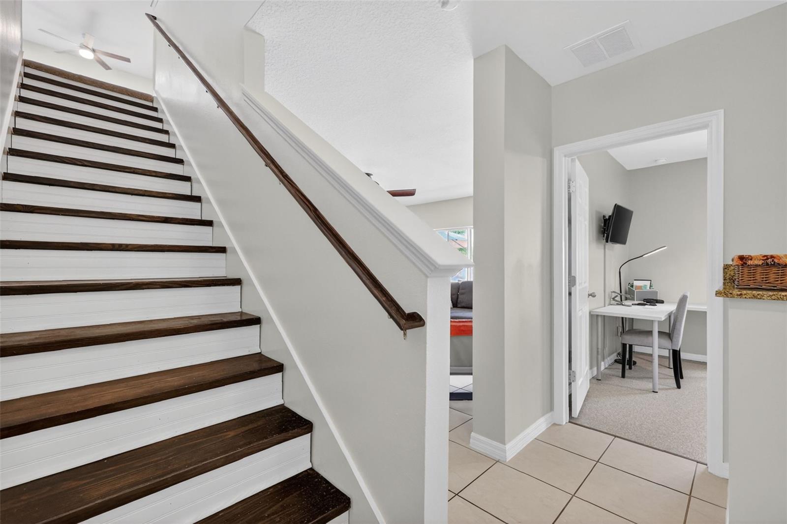 34040 ALAMEDA DR, SORRENTO, FL, 32776