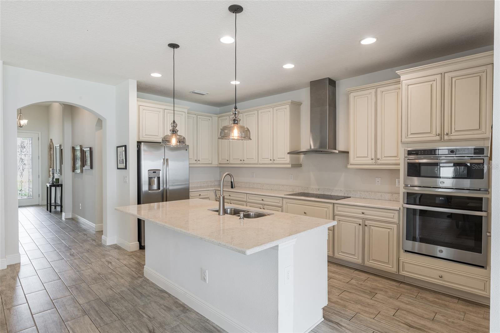 12822 SATIN LILY DR, RIVERVIEW, FL, 33579
