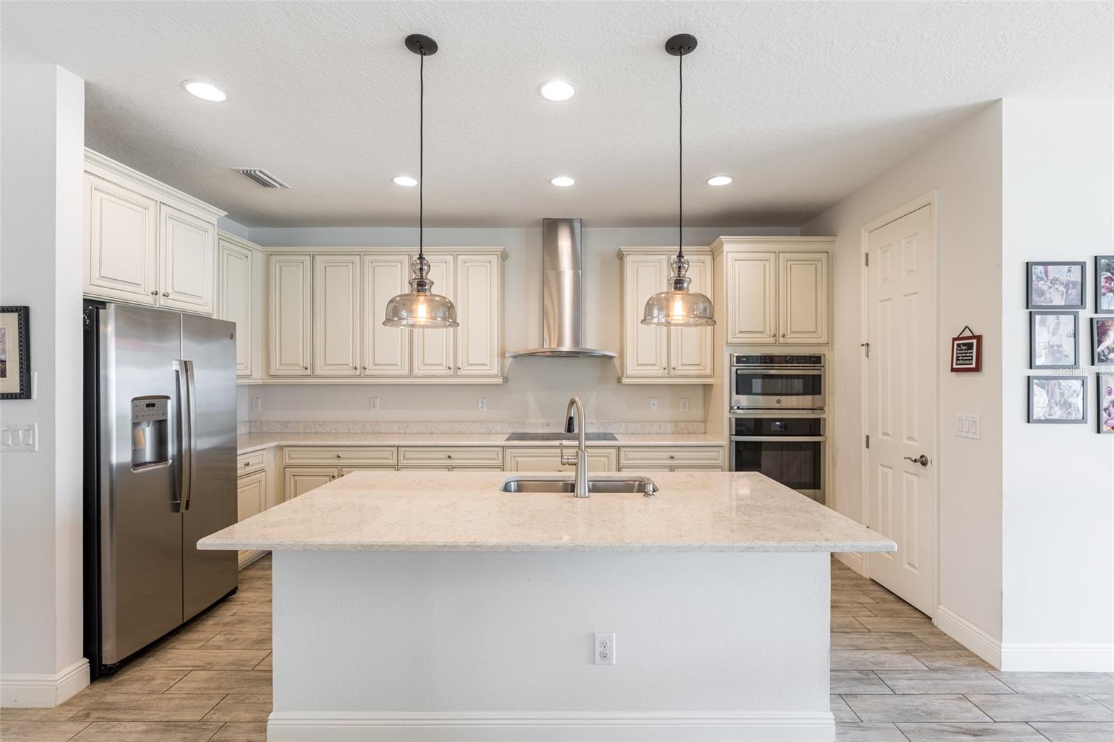 12822 SATIN LILY DR, RIVERVIEW, FL, 33579