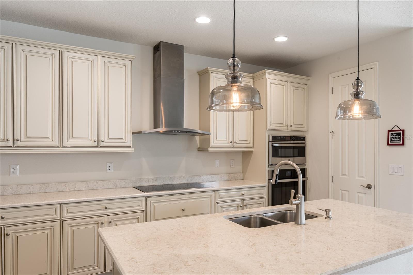 12822 SATIN LILY DR, RIVERVIEW, FL, 33579
