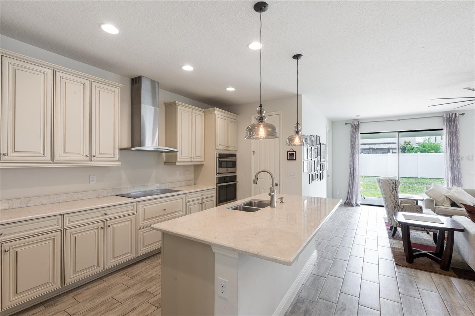 12822 SATIN LILY DR, RIVERVIEW, FL, 33579