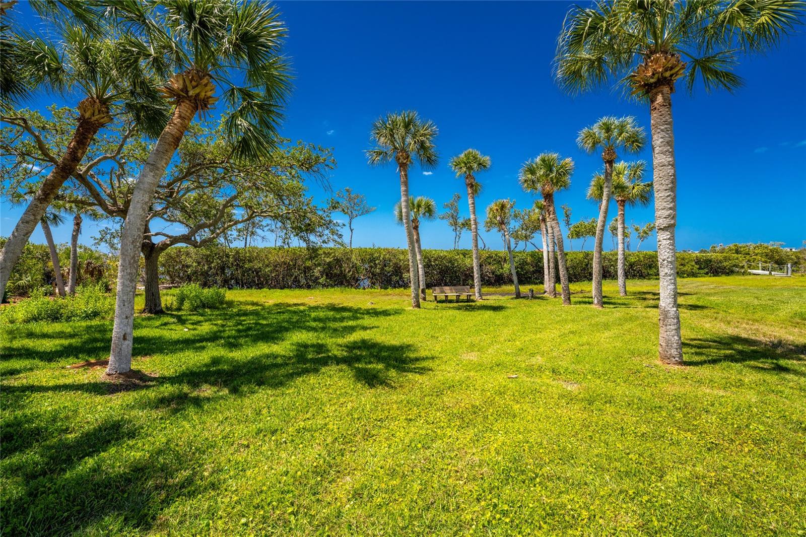BAYSHORE DR, ENGLEWOOD, FL, 34223