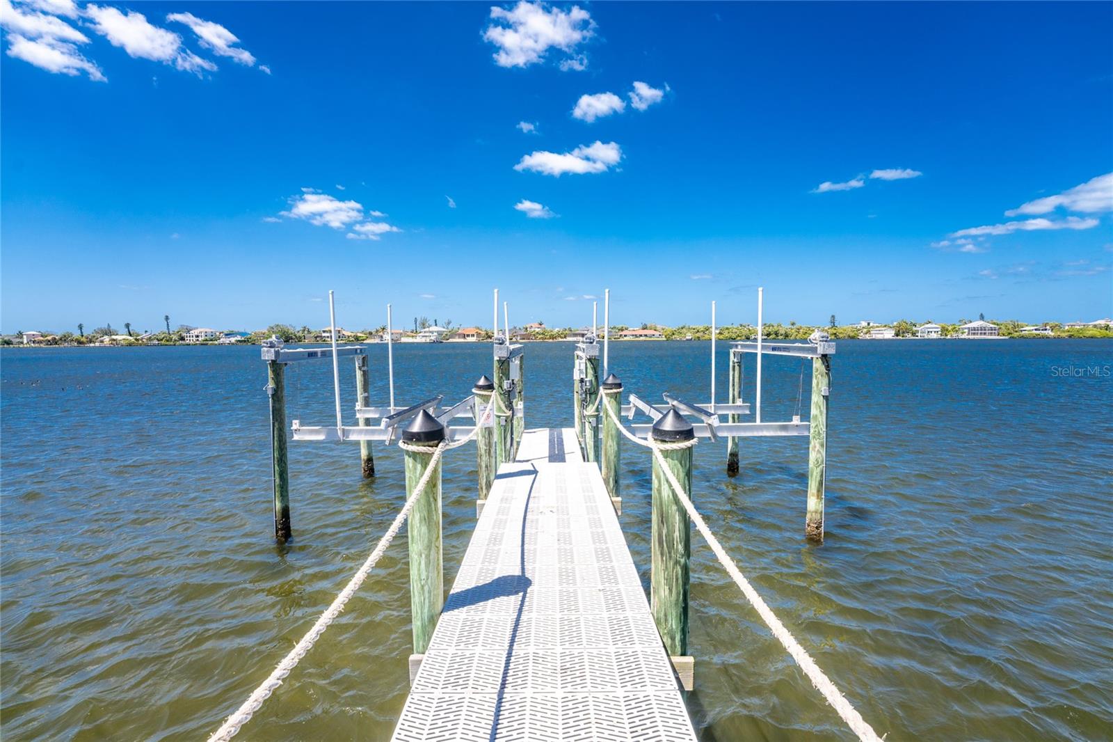 BAYSHORE DR, ENGLEWOOD, FL, 34223