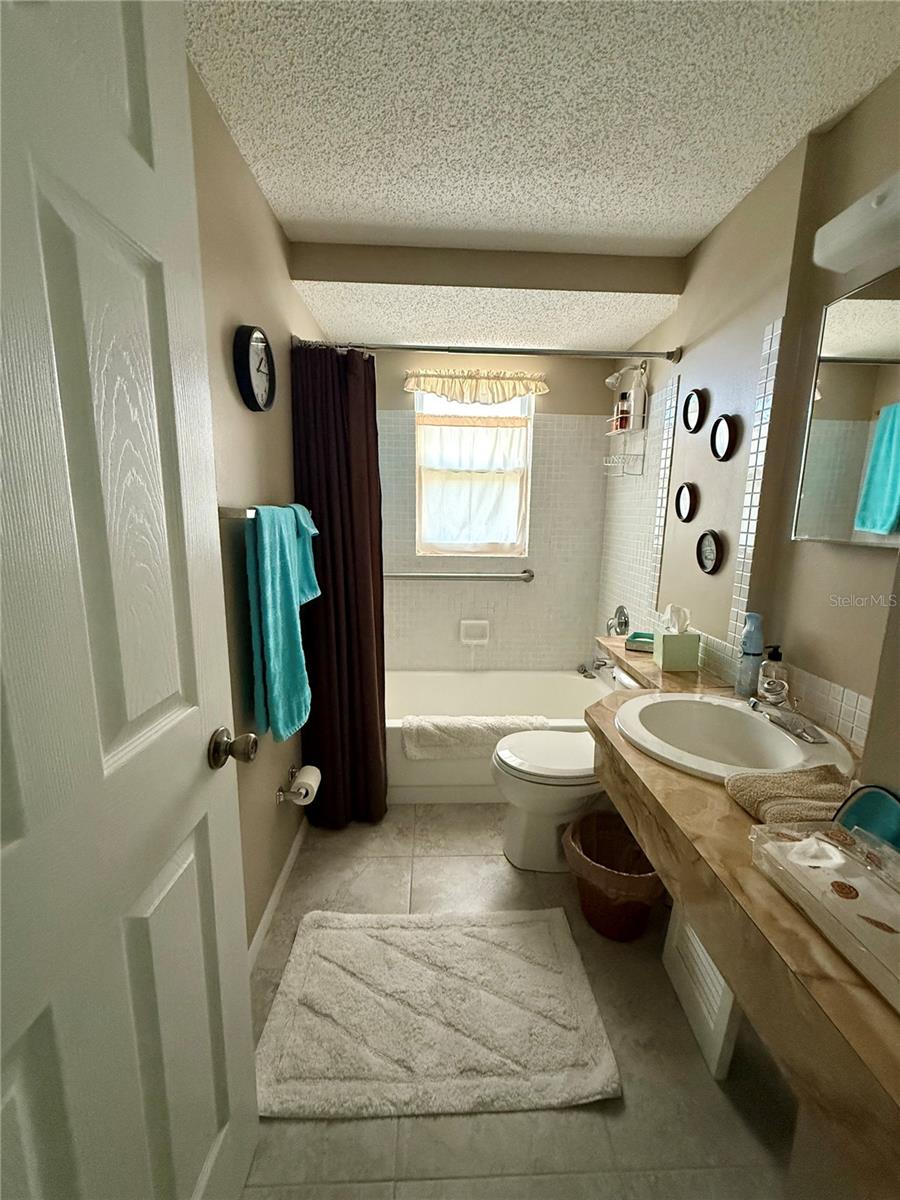 12884 BACCHUS RD, PORT CHARLOTTE, FL, 33981