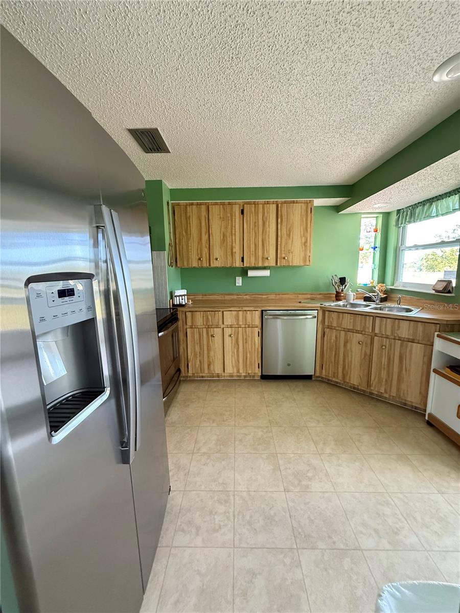 12884 BACCHUS RD, PORT CHARLOTTE, FL, 33981